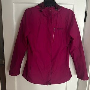 Women’s marmot rain coat, two tone colored hood